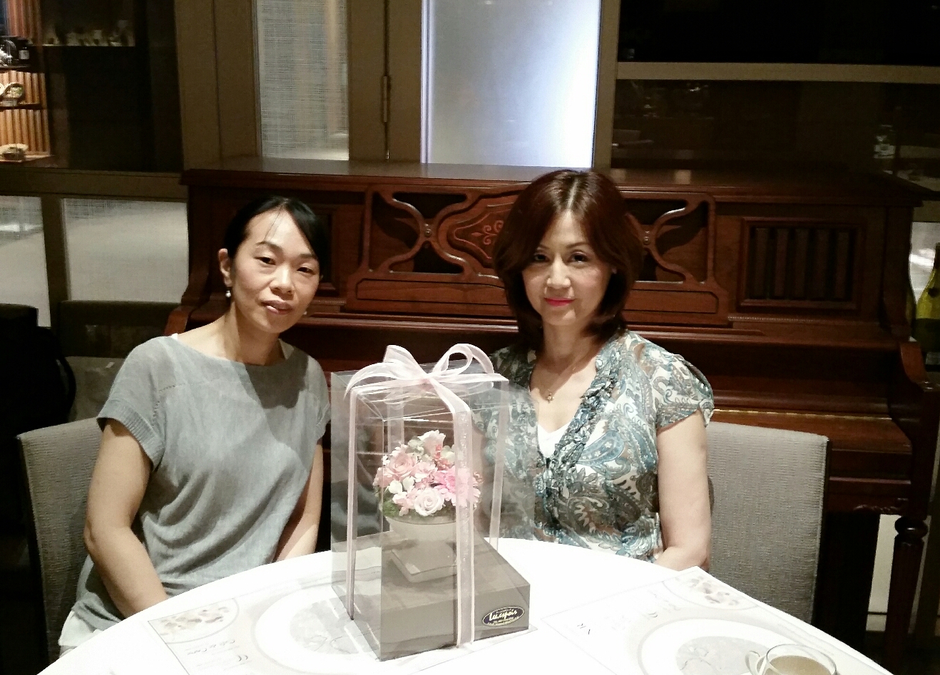 MAKEUP_20160823024354_save-1